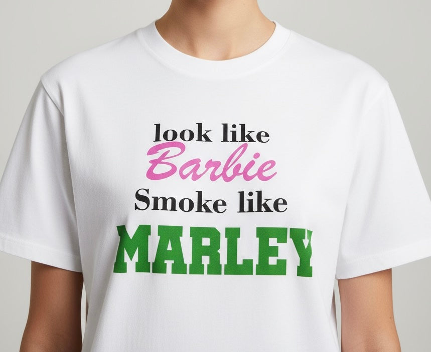 BAD BARBIE CLUB OVERSIZED TEE.